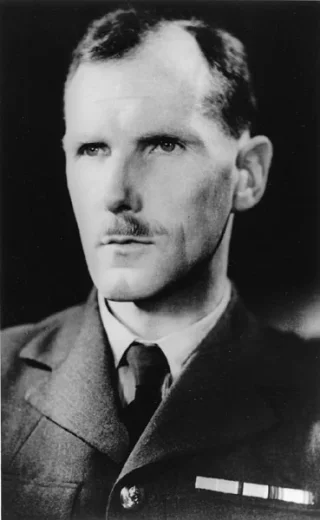 James Stagg height profile photo
