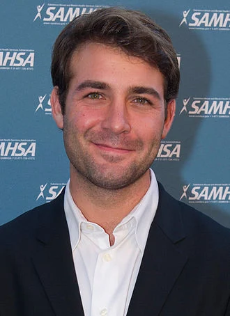 James Wolk height profile photo