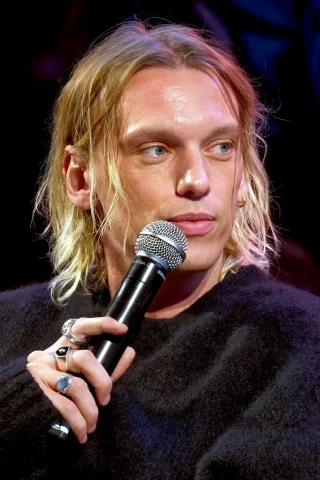 Jamie Campbell Bower height profile photo