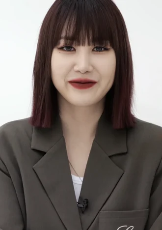 Jamie (singer) height profile photo