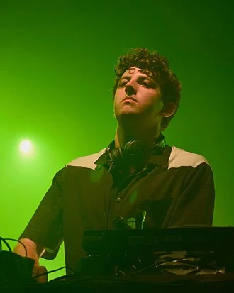 Jamie xx height profile photo