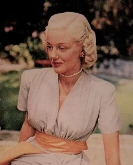 Jan Sterling height profile photo