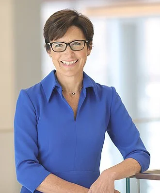 Jane Fraser (executive) height profile photo