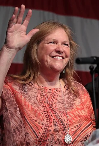 Jane Sanders height profile photo