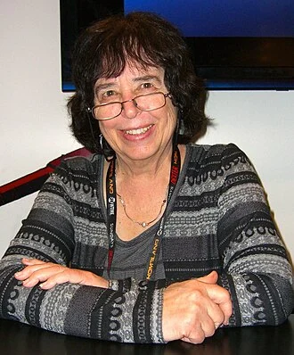 Jane Yolen height profile photo