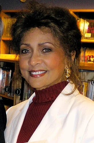 Janet Langhart height profile photo
