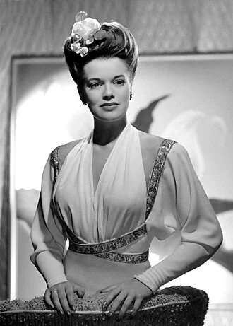 Janis Paige height profile photo
