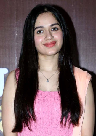 Jannat Zubair Rahmani height profile photo