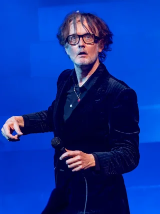 Jarvis Cocker height profile photo