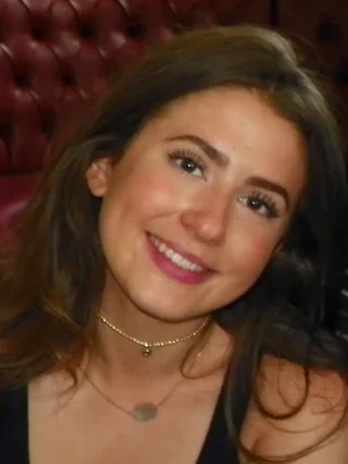 Jasmine Armfield height profile photo