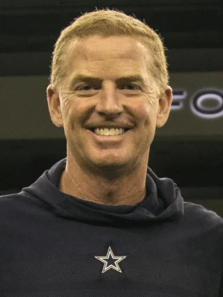 Jason Garrett height profile photo