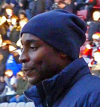Jason Roberts (footballer) height profile photo