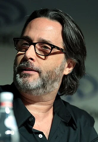 Jason Rothenberg height profile photo