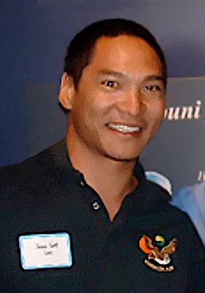 Jason Scott Lee height profile photo