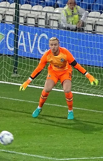 Jason Steele (footballer) height profile photo