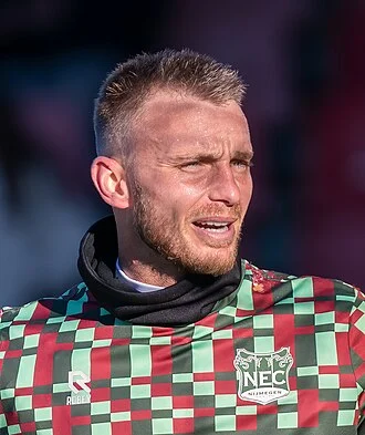 Jasper Cillessen height profile photo