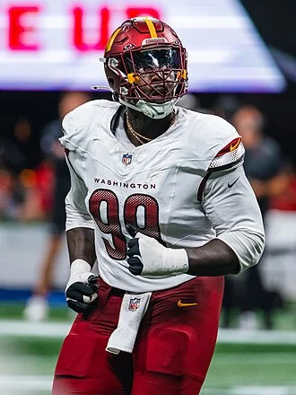 Javon Kinlaw height profile photo