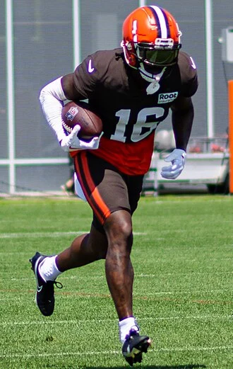 Javon Wims height profile photo
