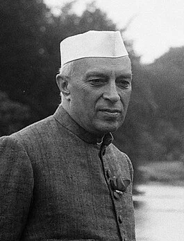 Jawaharlal Nehru height profile photo