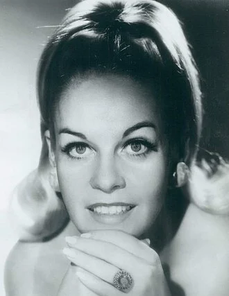 Jaye P. Morgan height profile photo