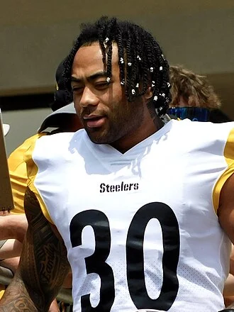 Jaylen Warren height profile photo
