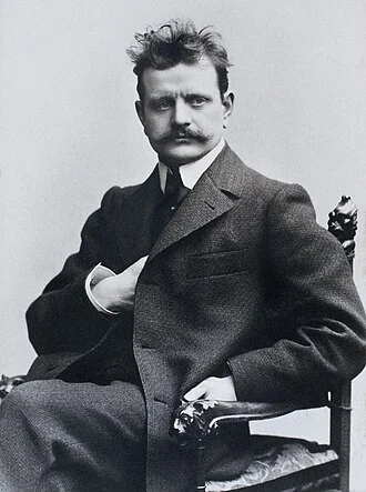 Jean Sibelius height profile photo
