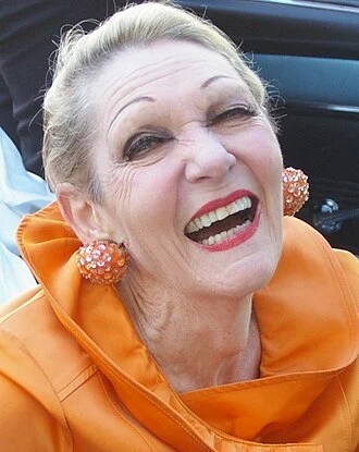Jeanne Little height profile photo
