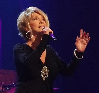 Jeannie Seely height profile photo