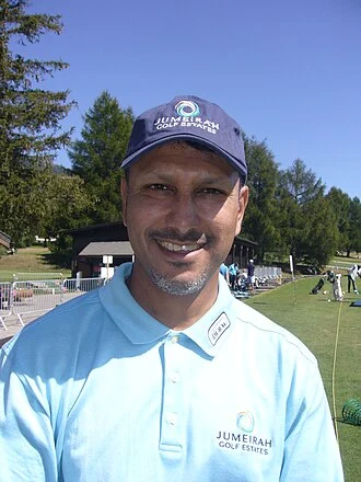 Jeev Milkha Singh height profile photo