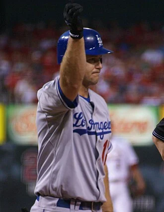 Jeff Kent height profile photo