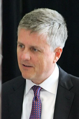 Jeff Luhnow height profile photo