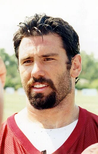 Jeff Ulbrich height profile photo