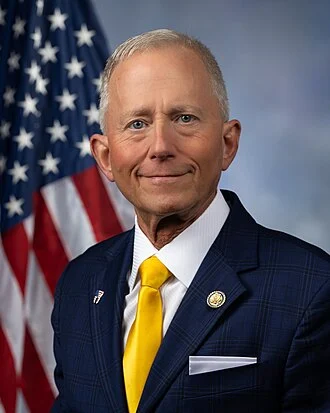 Jeff Van Drew height profile photo