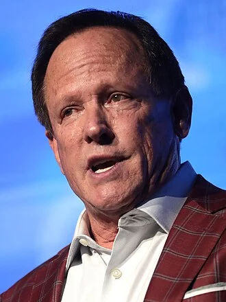 Jeff Webb (businessman) height profile photo