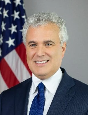 Jeff Zients height profile photo