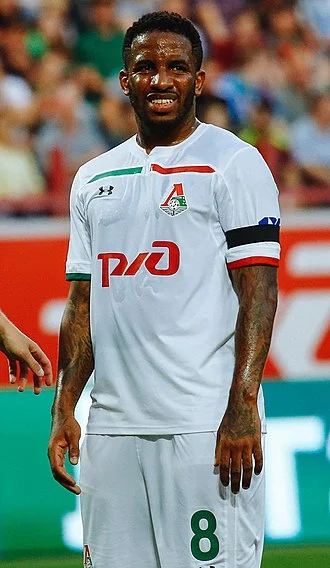 Jefferson Farfán height profile photo