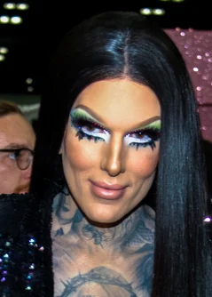 Jeffree Star height profile photo