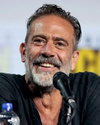 Jeffrey Dean Morgan height profile photo
