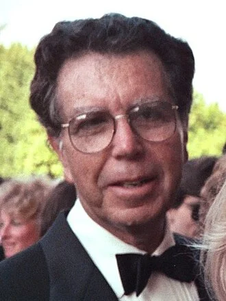 Jeffrey Hayden height profile photo