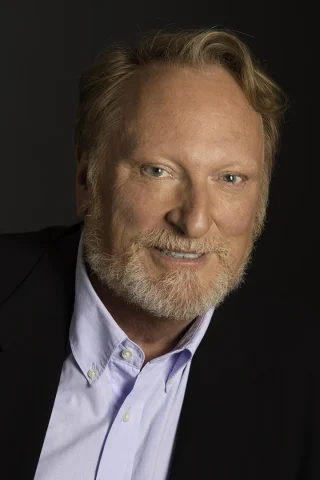 Jeffrey Jones height profile photo