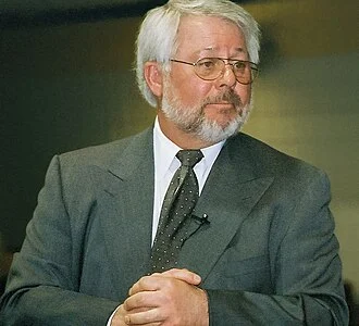 Jeffrey Wigand height profile photo