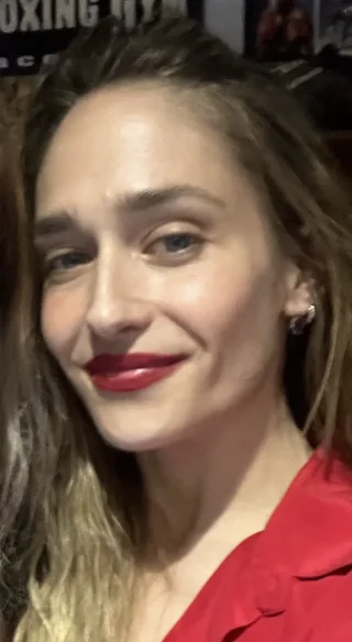 Jemima Kirke height profile photo