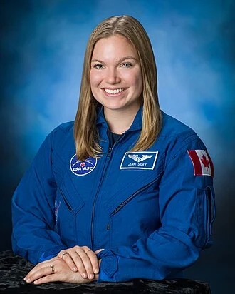 Jenni Gibbons height profile photo