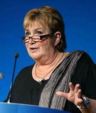 Jenni Murray height profile photo