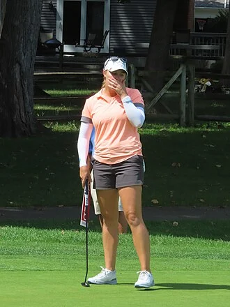 Jennifer Kupcho height profile photo