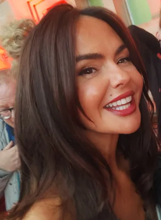 Jennifer Metcalfe height profile photo