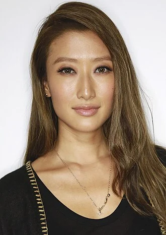 Jennifer Tse height profile photo