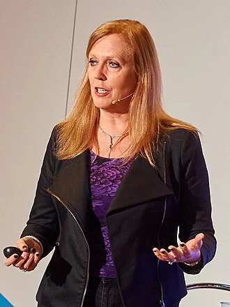 Jenny Campbell height profile photo