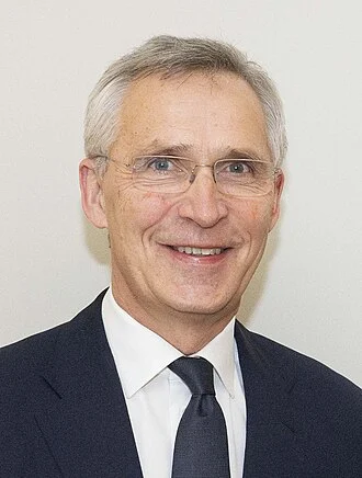 Jens Stoltenberg height profile photo