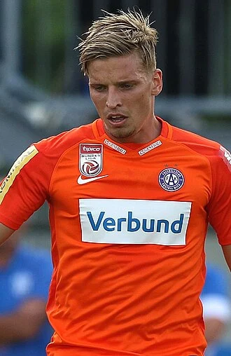 Jens Stryger height profile photo